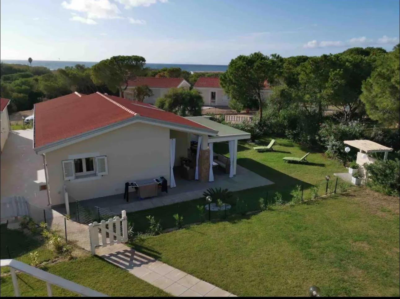 Magnifique Villa Neuve En Bord De Mer ซัสซารี ภายนอก รูปภาพ